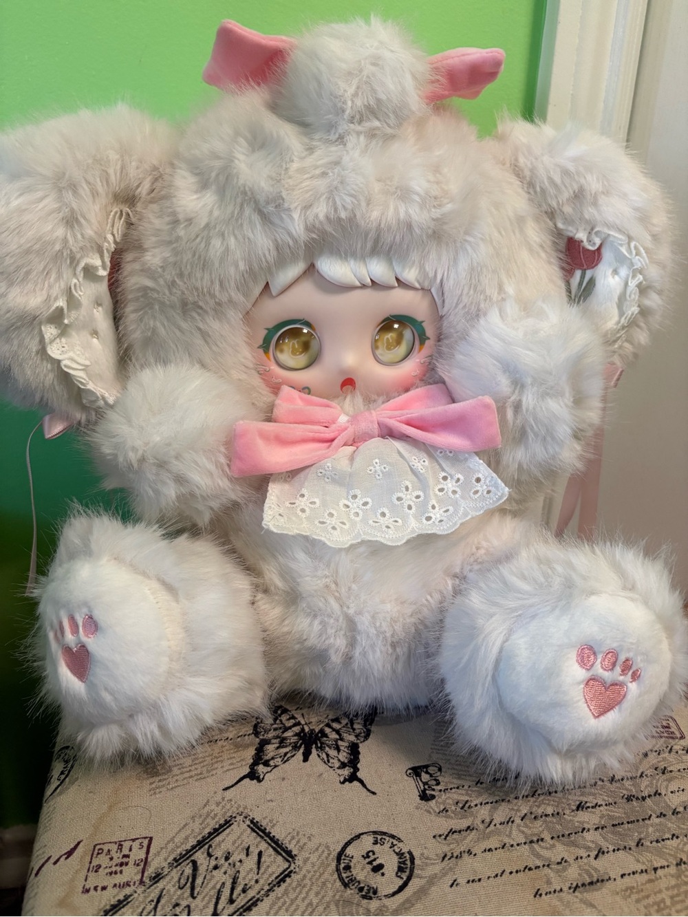 Yunni 600% Together with you Surprise Secret White Pink Elephant